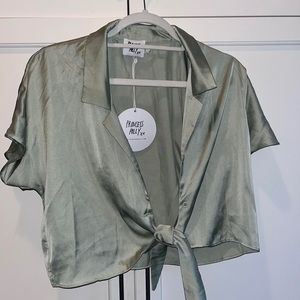 nwt princess polly silk light green button up crop top with front tie.